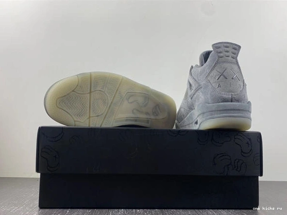 Cheap 3864 Trendy 4 Kaws Retro Jordan 930155- 1015